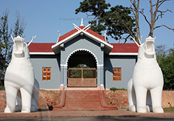 Rakhi to Manipur
